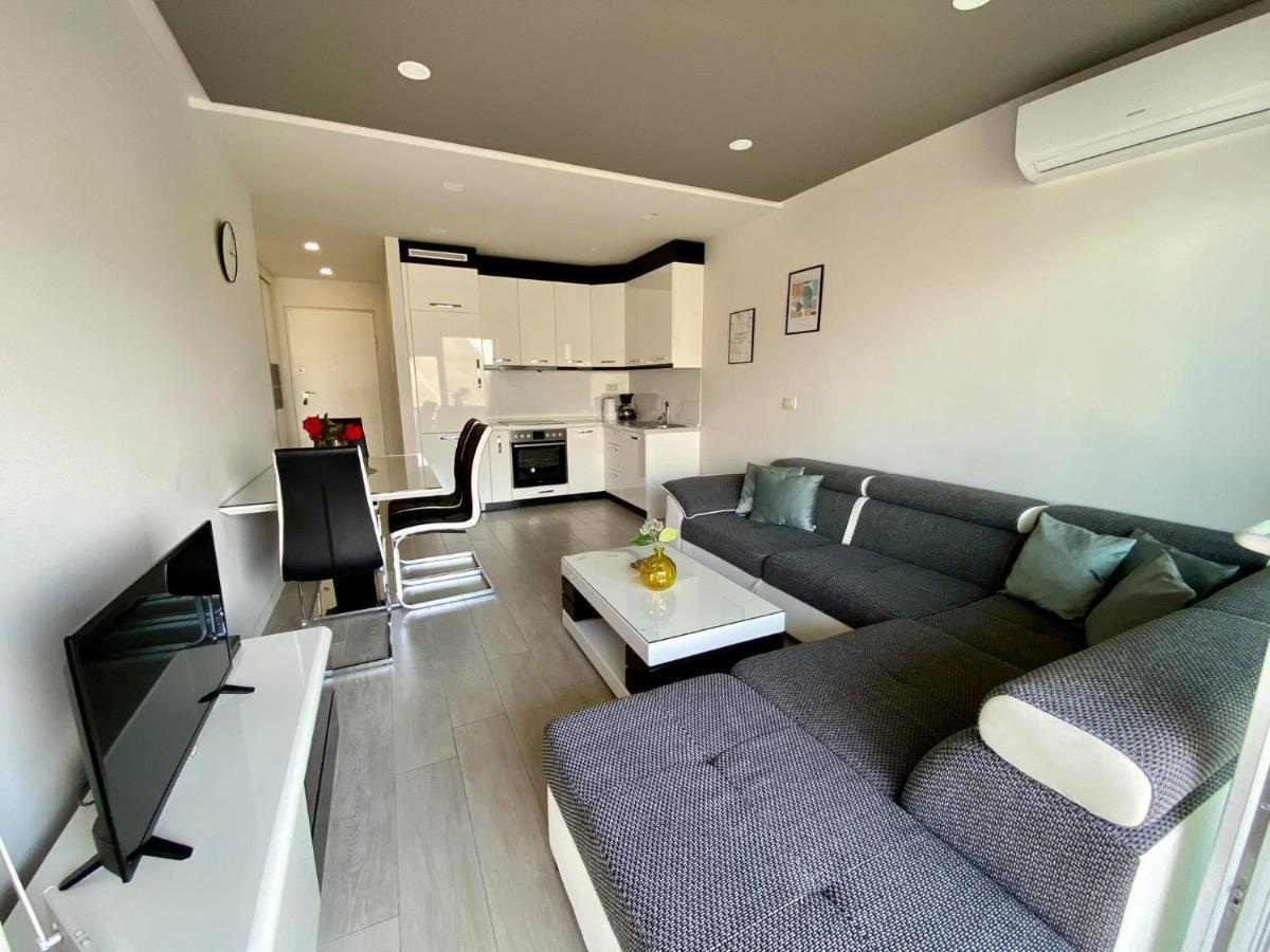 Lux Apartment Sea View Makarska Zewnętrze zdjęcie